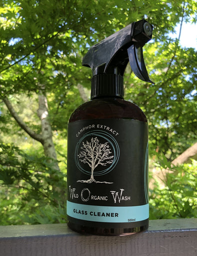 Wild Organic Wash Glass Cleaner – for a crystal clear, streak free finish on all glass surfaces - 500ml spray bottle